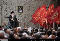 دیدار هزاران نفر از پیشکسوتان از دفاع مقدس با رهبر انقلاب