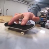 اسکیت سواری مینیاتوری