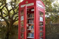 باجه های سبز تلفن در لندن