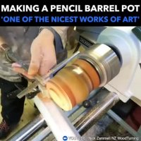 چگونگی ساخت گلدانی با استفاده از مداد رنگی