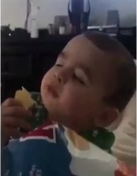 خوابه ولی ول کن چیپس نیست