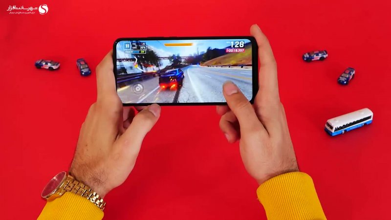 تماشا کنید: جعبه‌گشایی و بررسی اجمالی گوشی HUAWEI Y9 Prime 2019