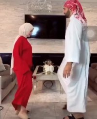 خوشحالی دانشگر و قاعدی