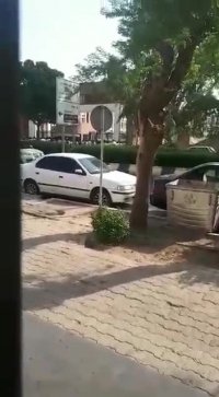 شعار اعتراض آمیز امروز کارگران فولاد اهواز جلوی استانداری