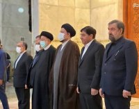 ادای احترام به مقام بنیانگذار جمهوری اسلامی همزمان با هفته دولت