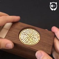 جعبه های چوبی اسرار آمیز