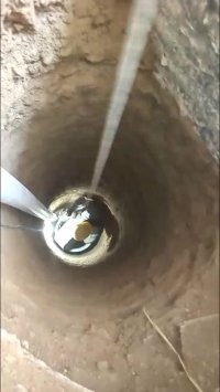 فرو ریختن چاه فاضلاب تهران