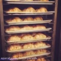 نان قیفی کنجدی