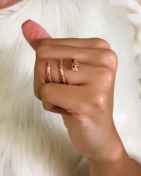 جواهرات طرح مار از جواهرات محبوب خانواده های سلطنتی