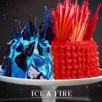 تزیینی زیبا از یه کیک منحصر به فرد