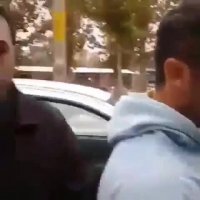 فیلم بسیار دلخراش از زنده گیری سگ توسط مامور شهرداری