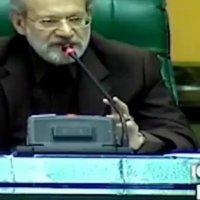 پاره کردن متن لایحه CFT در مجلس شورای اسلامی !