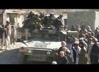 مستند عاشقان ایستاده میمیرند