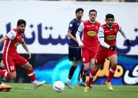 خلاصه بازی گل گهر 0 - پرسپولیس 2