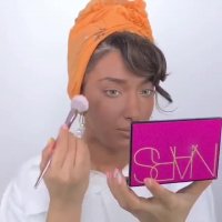 آرایش صورت با پوست شکلاتی | انگار داره نقاشی میکشه !!!