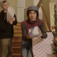 خلاقیت زچ کینگ - کادو پیچی خودکار