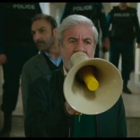 فیلم سینمایی چشم و گوش بسته