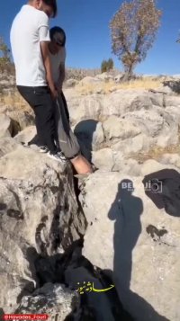 ویدیوی پربازدید نجات بز از میان صخره های به شیوه ای ابداعی!