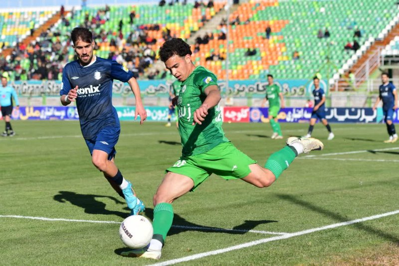 خلاصه بازی ذوب آهن 1 - ملوان 1