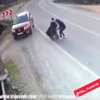 وقتی میگن درای ماشین را موقع حرکت قفل کنید واسه ی این میگن...