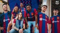 رونمایی از کیت اول بارسلونا در فصل 2023/24