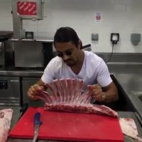 درست کردن گوشت تزیینی‬‎ بادنده گوساله