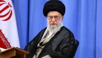 رهبرانقلاب: مسلمانان باید در مقابل زورگویی آمریکا بایستند