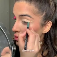 میکاپ براق نئونی