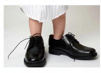 آموزش تصویری بستن بند کفش به کودکان