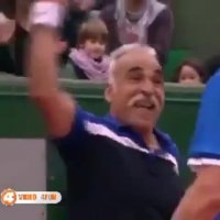 کلیپ خنده دار این عالیه.منصور بهرامی  تنیس باز ایرانی 