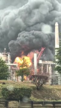 آتش‌سوزی در کالیفرنیا در یک پالایشگاه نفت