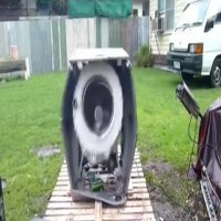 درون ماشین لباس شویی جسم سنگین نندازید.