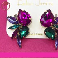 گوشواره های نگیندار طرح جواهر