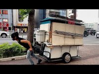 کارکنان سرعتی و غذای خیابانی ژاپنی !