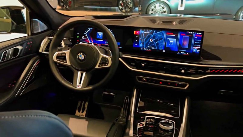 با خودروی بسیار خفن بی ام و مدل X6 M60i آشنا شوید