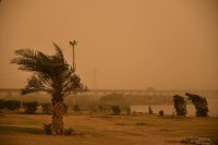 تندباد شدید و توده گرد و خاک اهواز را درنوردید