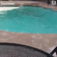 وقوع آتش سوزی بعد از زلزله 6.9 ریشتری در جنوب کالیفرنیا