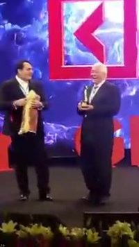 بهترین استاد زبان بدن از نظر آلن پیز