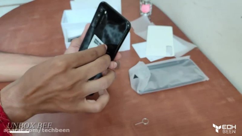 جعبه گشایی شیائومی نوت 8