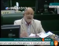 لاریجانی در پاسخ به قاضی  پور نماینده ارومیه - در این دولت هم آذری زبان کم نداری