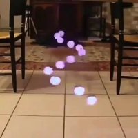 رقص گوی های رنگی