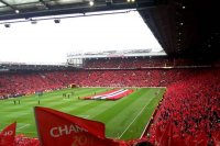 بازیگر نقش "رمزی بولتون" سریال بازی تاج و تخت در اولدترافورد