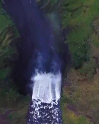 ایسلند سرزمین عجایب و رازها