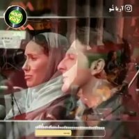 اجرای آهنگ گل آفتابگردون از گروه آریان { تک موزیک }