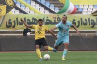 خلاصه بازی سپاهان 2 - مس کرمان 0