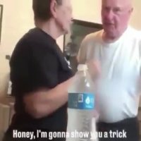 تو این سن و سال هم شوخی!!