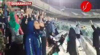 حضور بانوان در ورزشگاه آزادی و بازی ایران برابر بولیوی