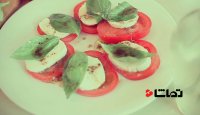 لذت آشپزی: سالاد گوجه فرنگی و پنیر موزارلا