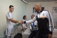 بازی کردن زیدان در تمرینات