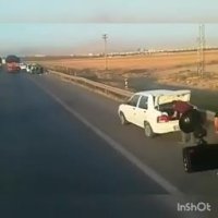 ریختن میخ در اتوبان قزوین